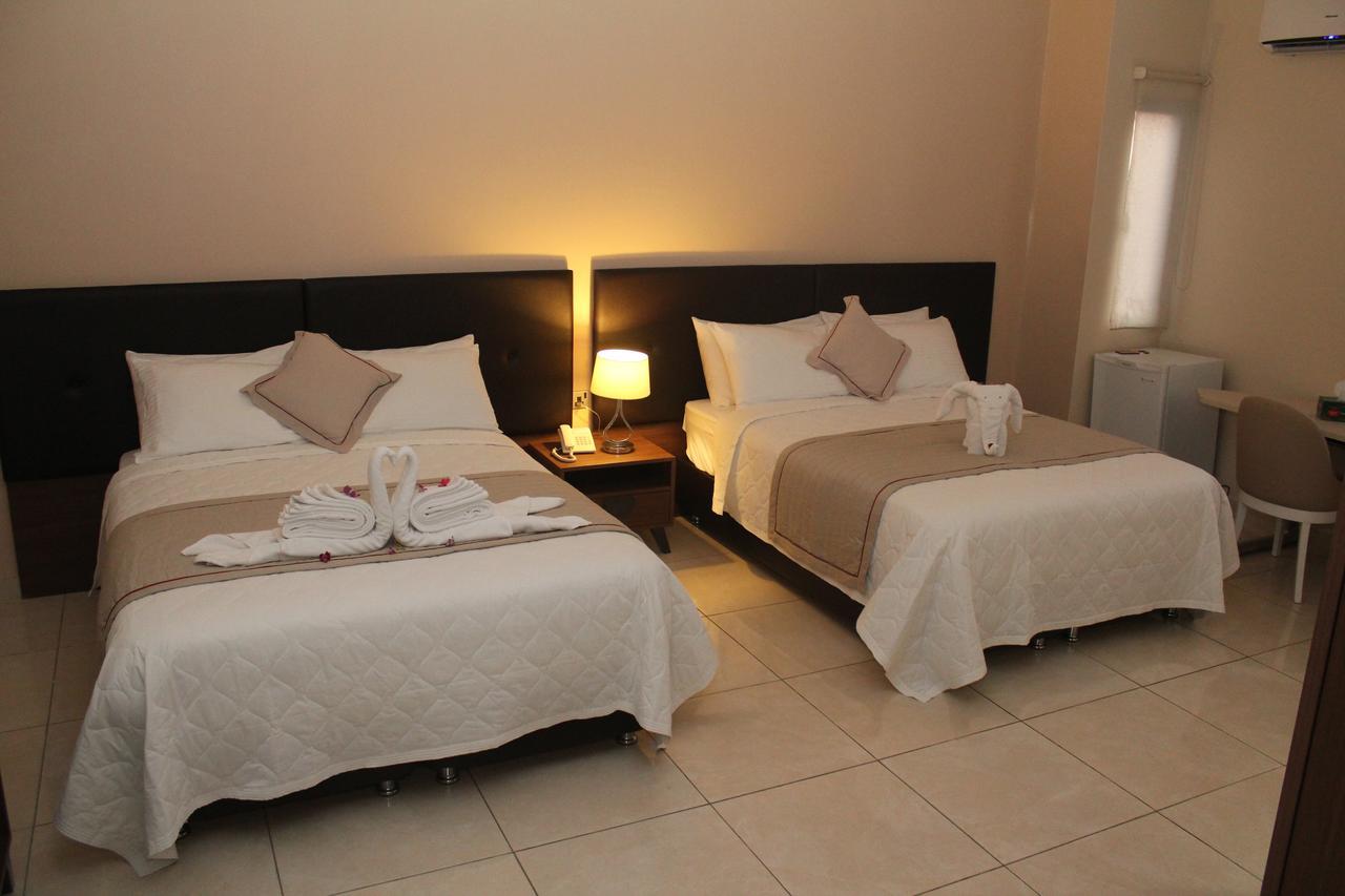 Murex Plaza Hotel & Suites Monrovia Luaran gambar