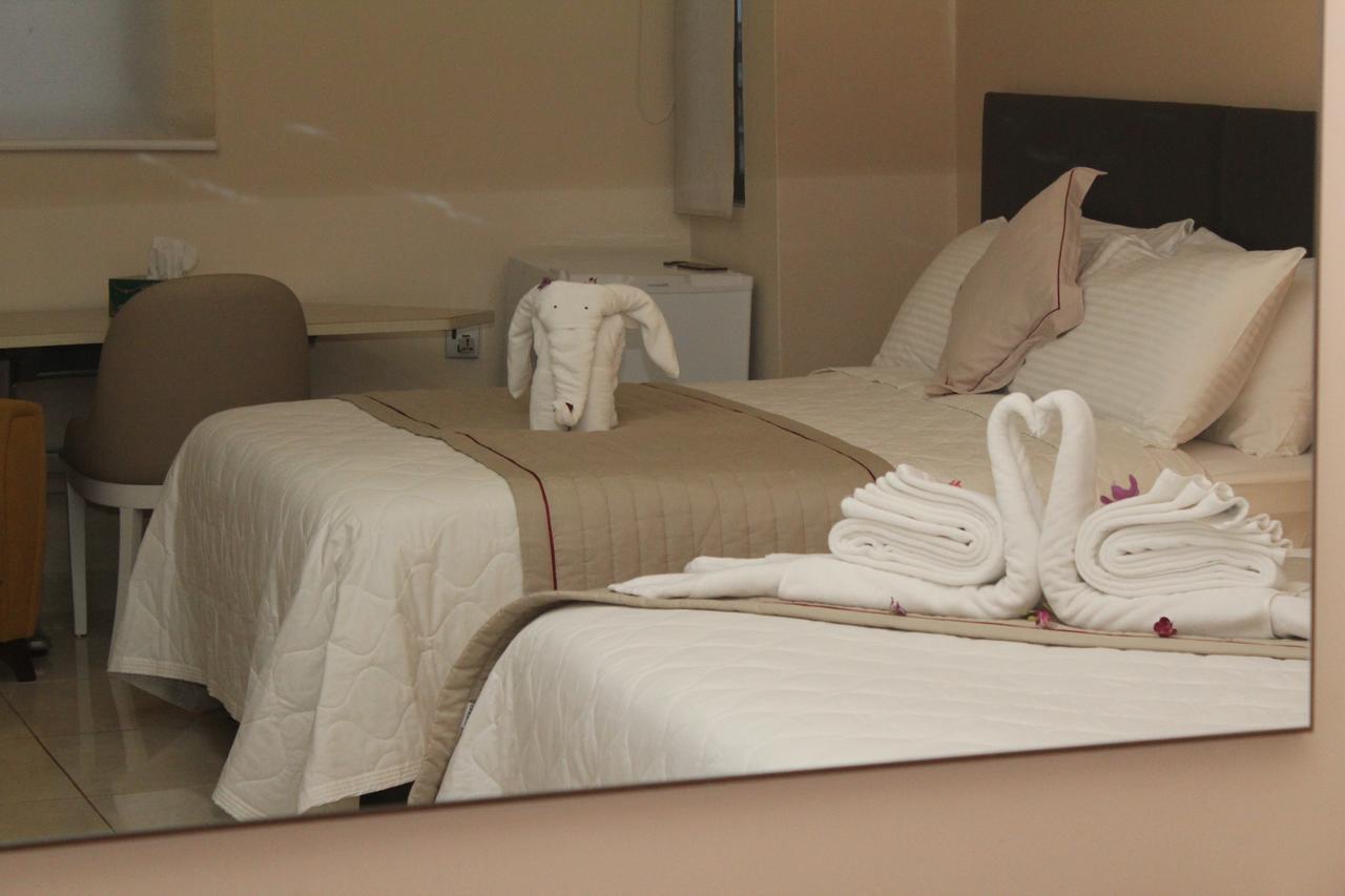 Murex Plaza Hotel & Suites Monrovia Luaran gambar