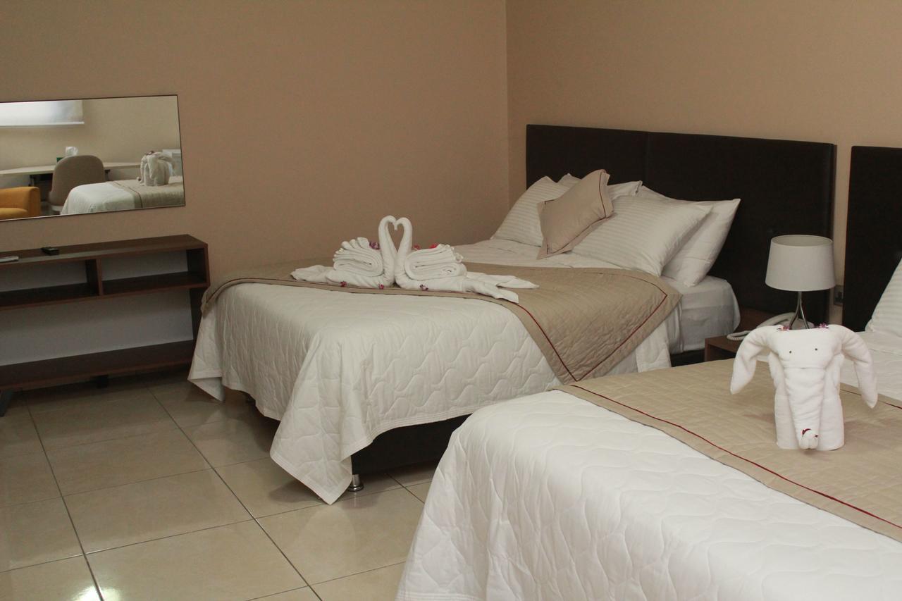 Murex Plaza Hotel & Suites Monrovia Luaran gambar