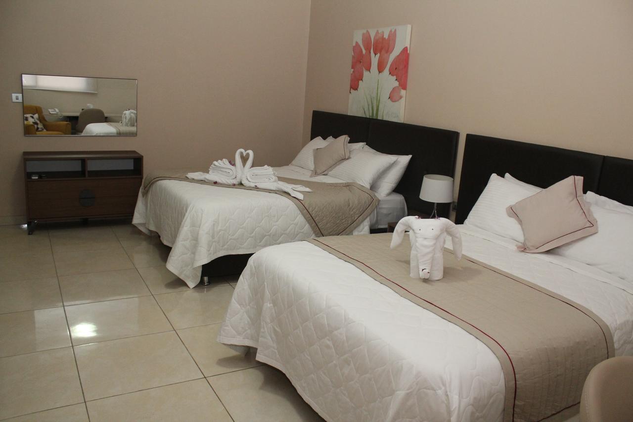 Murex Plaza Hotel & Suites Monrovia Luaran gambar