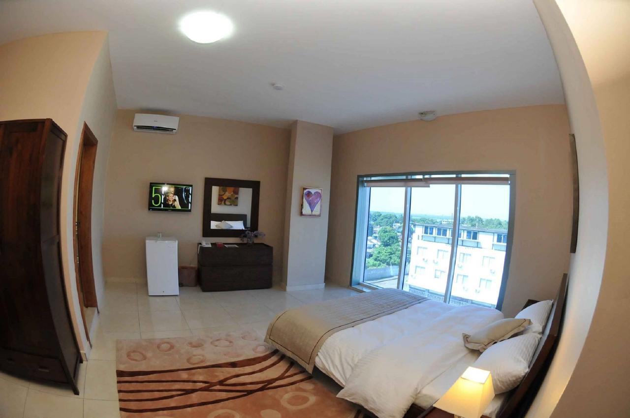 Murex Plaza Hotel & Suites Monrovia Luaran gambar